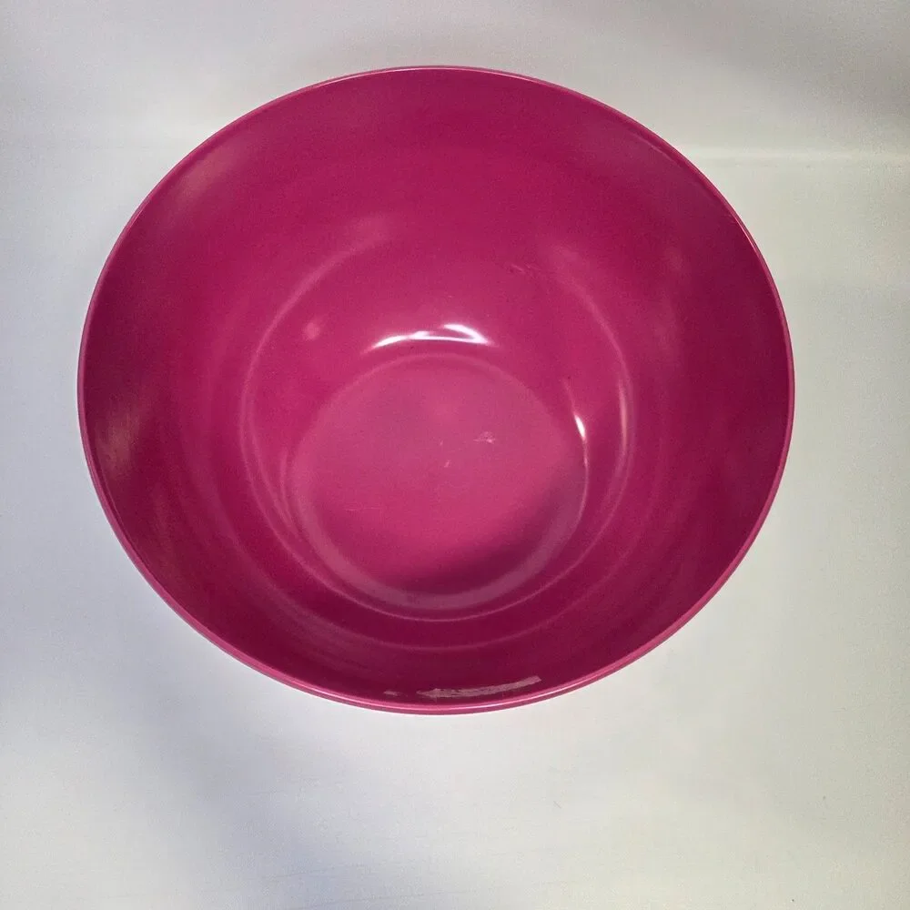 Michael Graves Designs Hot Pink Bowl 7.93 quarts 7.5 liter
